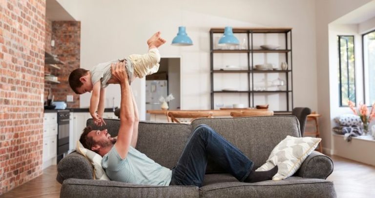 10 întrebări amuzante pentru copii