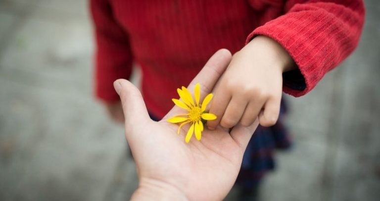 De ce copilul spune „nu“, chiar când vrea să spună „da“?